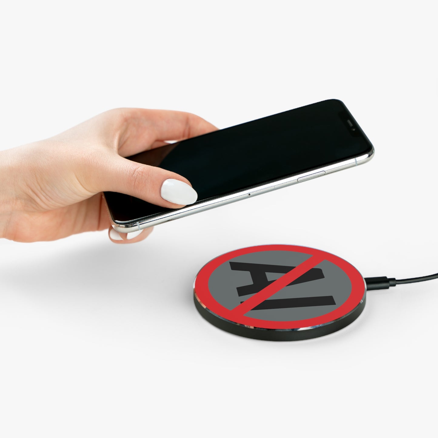 "No AI" Wireless Charger